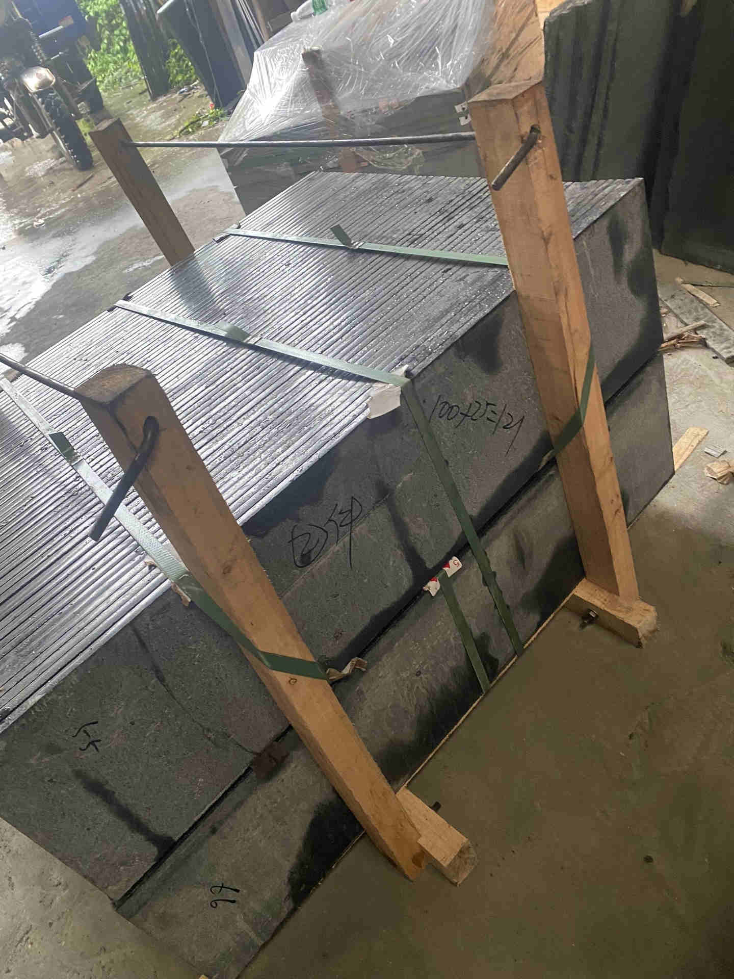 蒙古黑石材价格实惠，批发更优惠